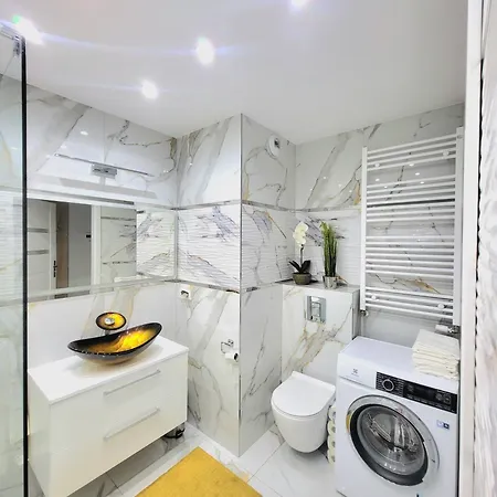 아파트 Luksusowy Apartament Ksiecia Witolda 브로츠와프